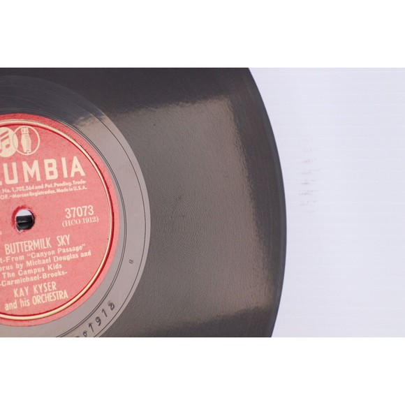 Kay Kyser - Ole Buttermilk Sky/On The Wrong Side Of You 1946 78rpm Record 37073 - Picture 9 of 16